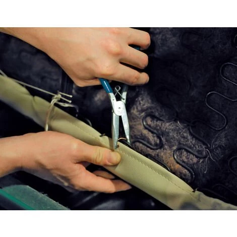 BGS TECHNIC PINCE DE SERRAGE A RESSORT POUR AGRAFES DE SELLERIE 2 BGS TECHNIC PINCE DE SERRAGE A RESSORT POUR AGRAFES DE SELLERIE – Image 2