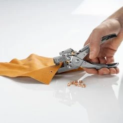 PINCE A OEILLETS RP05 Pour Oeillets 4mm + 100 Oeillets Diam 4mm Blister RAPID -Pince et tenaille Soldes 22682243 4