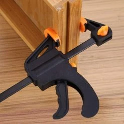 Kueatily 4 Pcs Serre-Joint,4 In Pince à Barre à Cliquet, Main Rapide à Cliquet à Libération,Serre-Joint Robuste En Alliage Pour Des Applications De Serrage Rapides Et Faciles Menuiserie DIY Kit D'outil à Main -Pince et tenaille Soldes 29901687 5