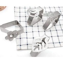 GALOZZOIT Lot De 4 Pinces De Nappe En Acier Inoxydable Pour Nappe, Nappe, Pinces à Nappe (Papillon), Acier Anti-Rouille, Argent 1, 6,5 * 5 Cm 7 GALOZZOIT Lot De 4 Pinces De Nappe En Acier Inoxydable Pour Nappe, Nappe, Pinces à Nappe (Papillon), Acier Anti-Rouille, Argent 1, 6,5 * 5 Cm -Pince et tenaille Soldes 59800308 3